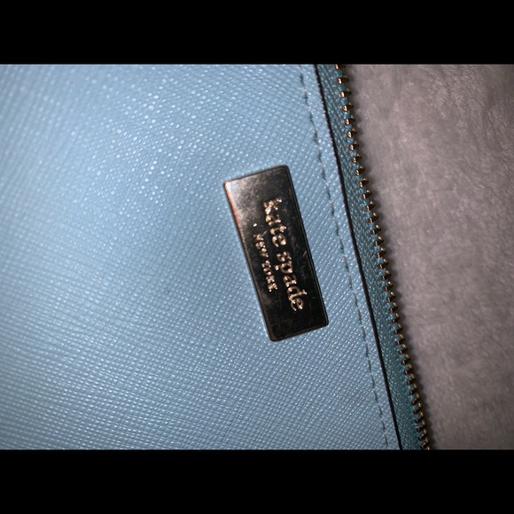 kate spade wristlet - Picture 2 of 3